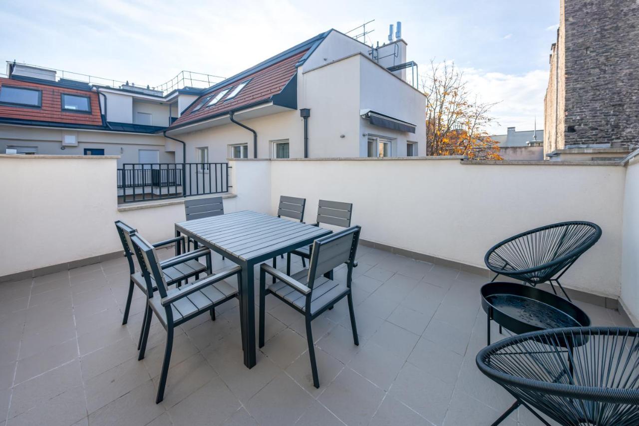 Lovag 12 Terrace Designer Home Budapest Exterior photo